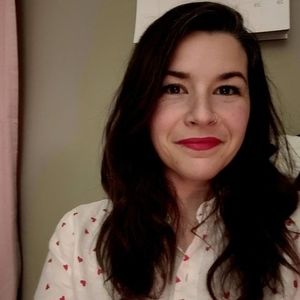 Meet your Posher, Genevieve